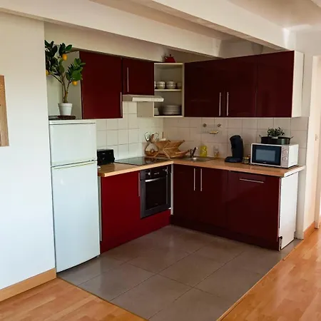 Apartment La Tannerie - Confort Et Charme Au Coeur Du Village